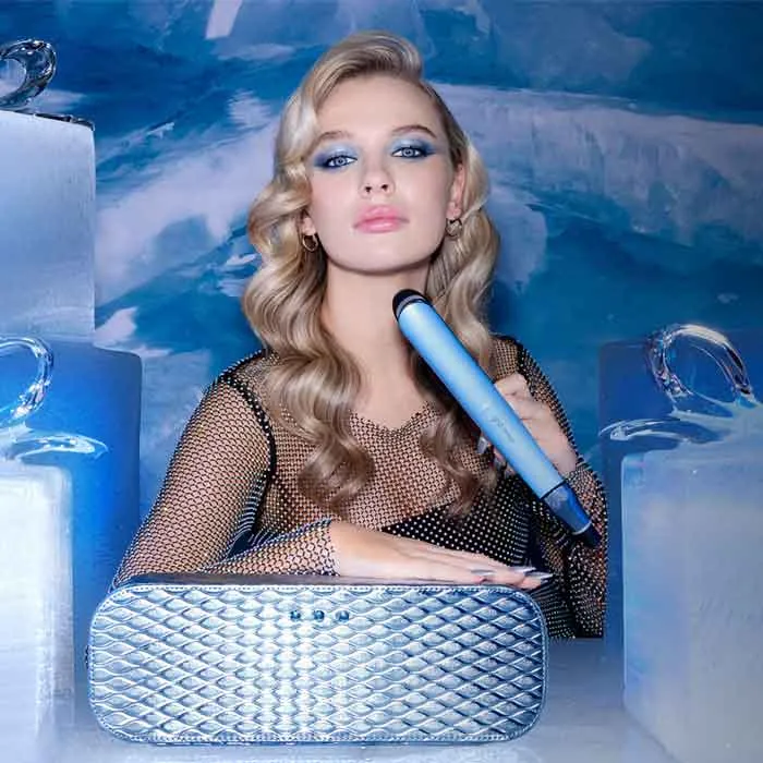 ghd Chronos Limited Edition Hair Straightener Icy Blue Gift Set