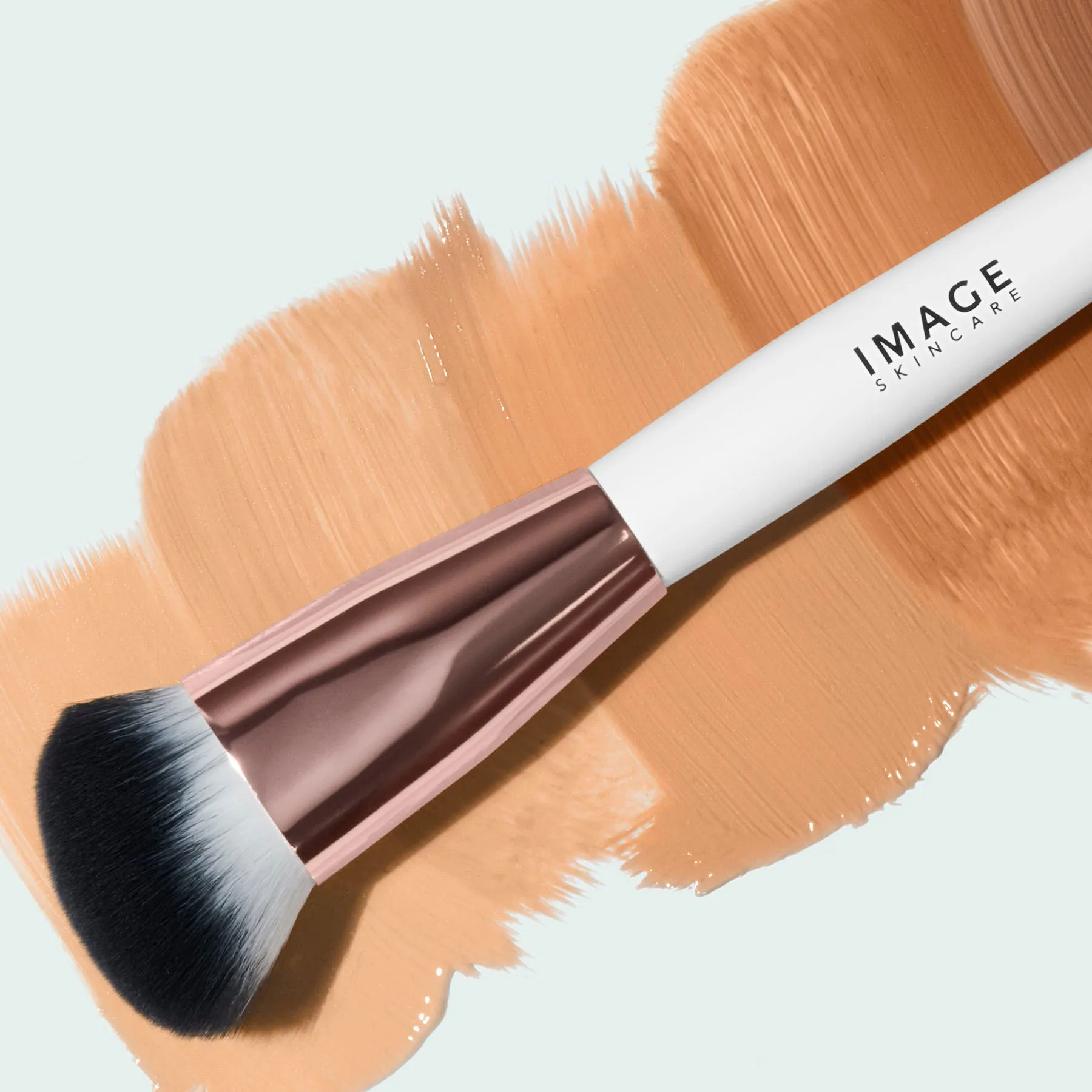 I BEAUTY flawless foundation brush