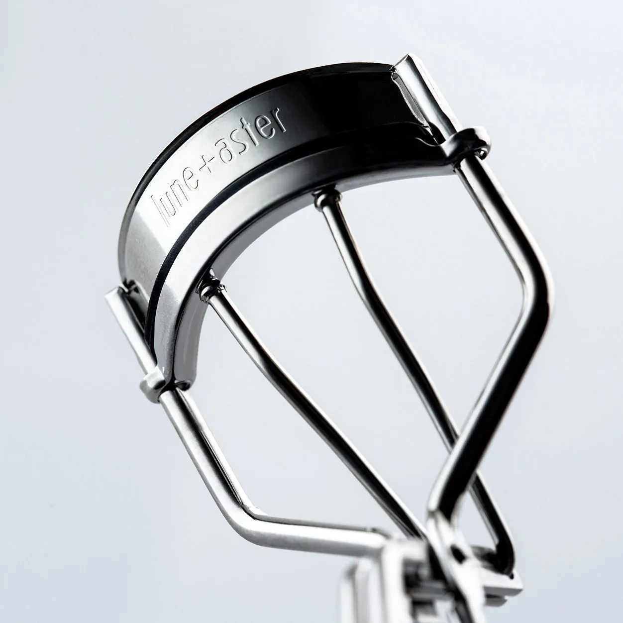 PowerLash Eyelash Curler